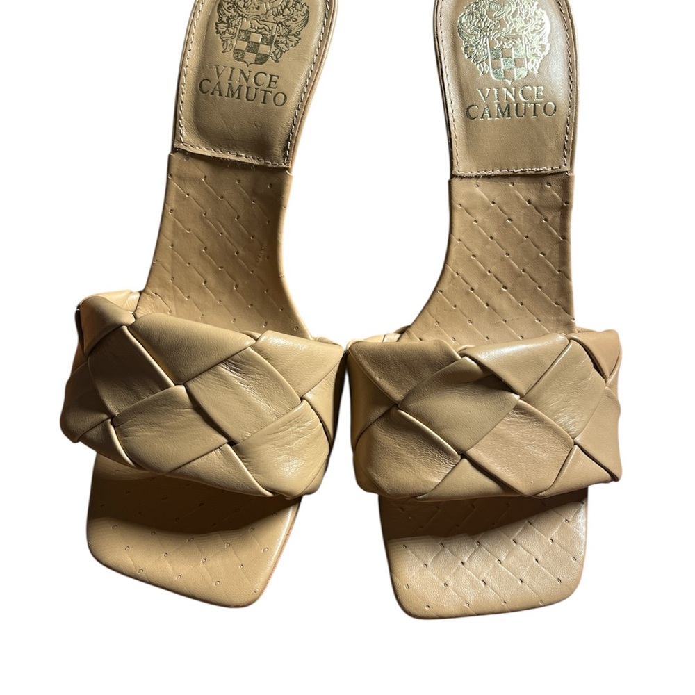 Vince Camuto Women's Tan Sandals